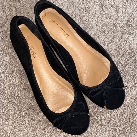 Shoes - Women’s black bow flats